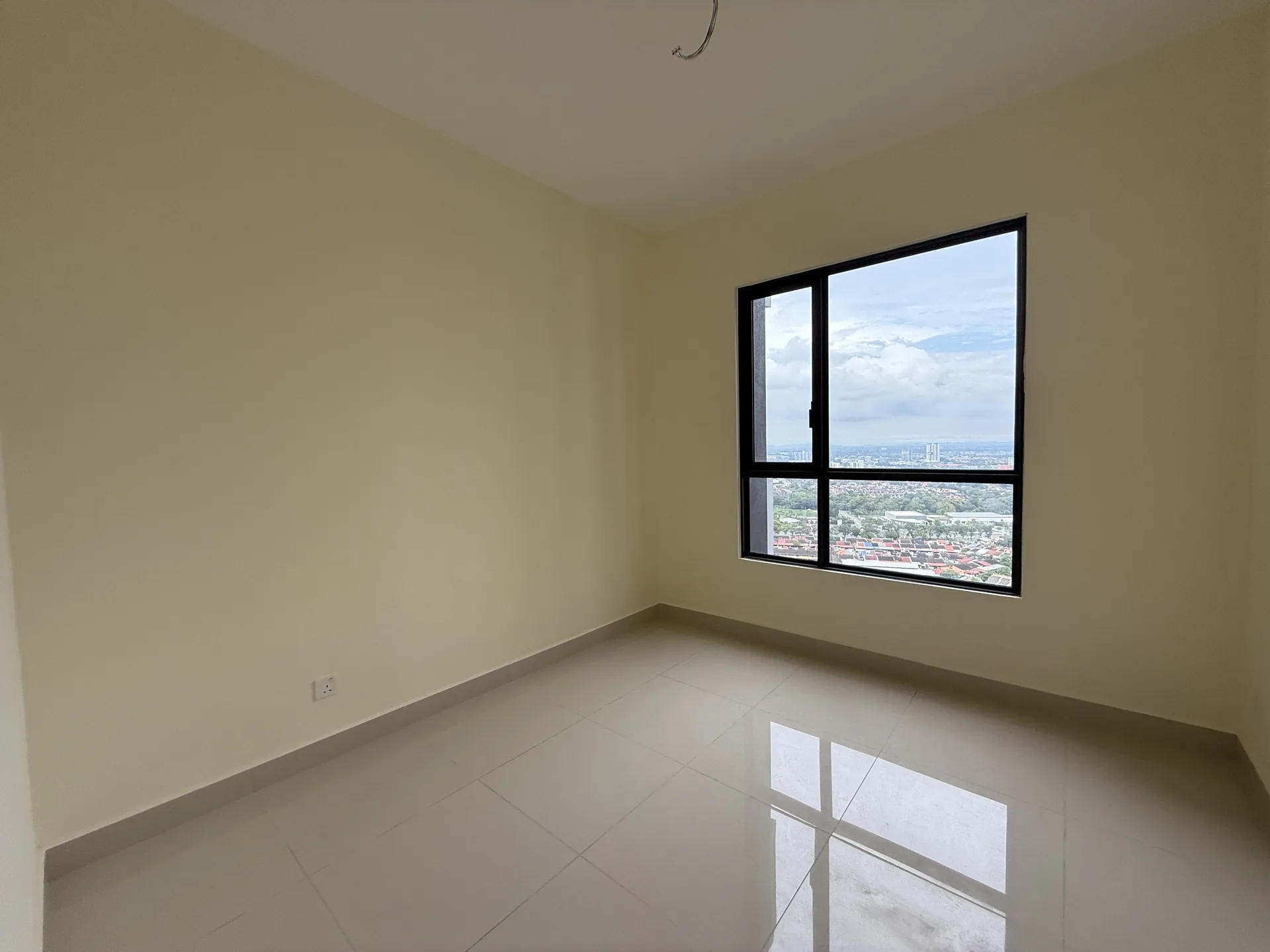 GEM Residences — 实际宝石居住地 8824