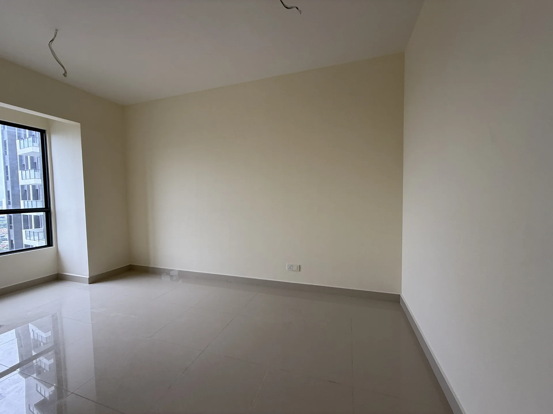 GEM Residences — 实际宝石居住地 8827