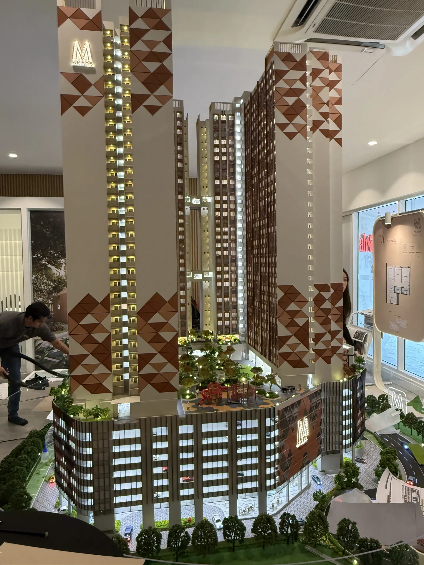 M Amaya — Actual unit and facility view