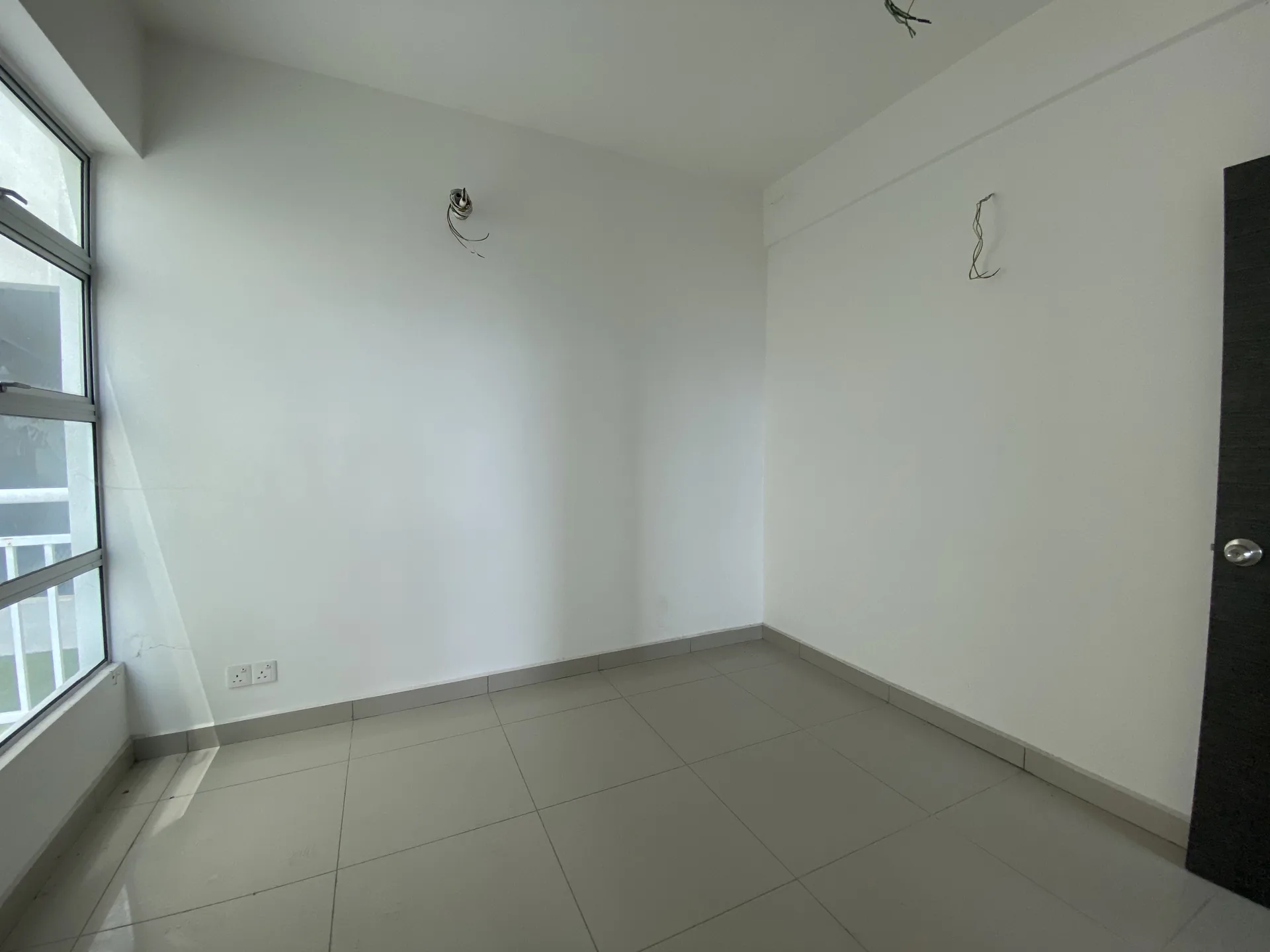Primero Heights — Actual unit and facility view