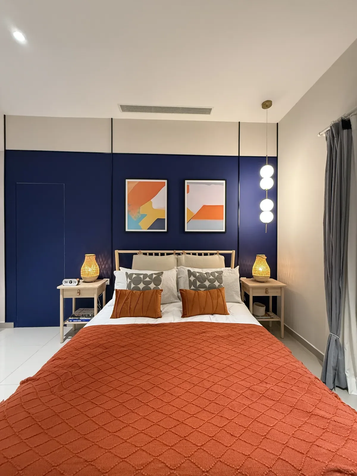 Seiras Residences — Showroom living