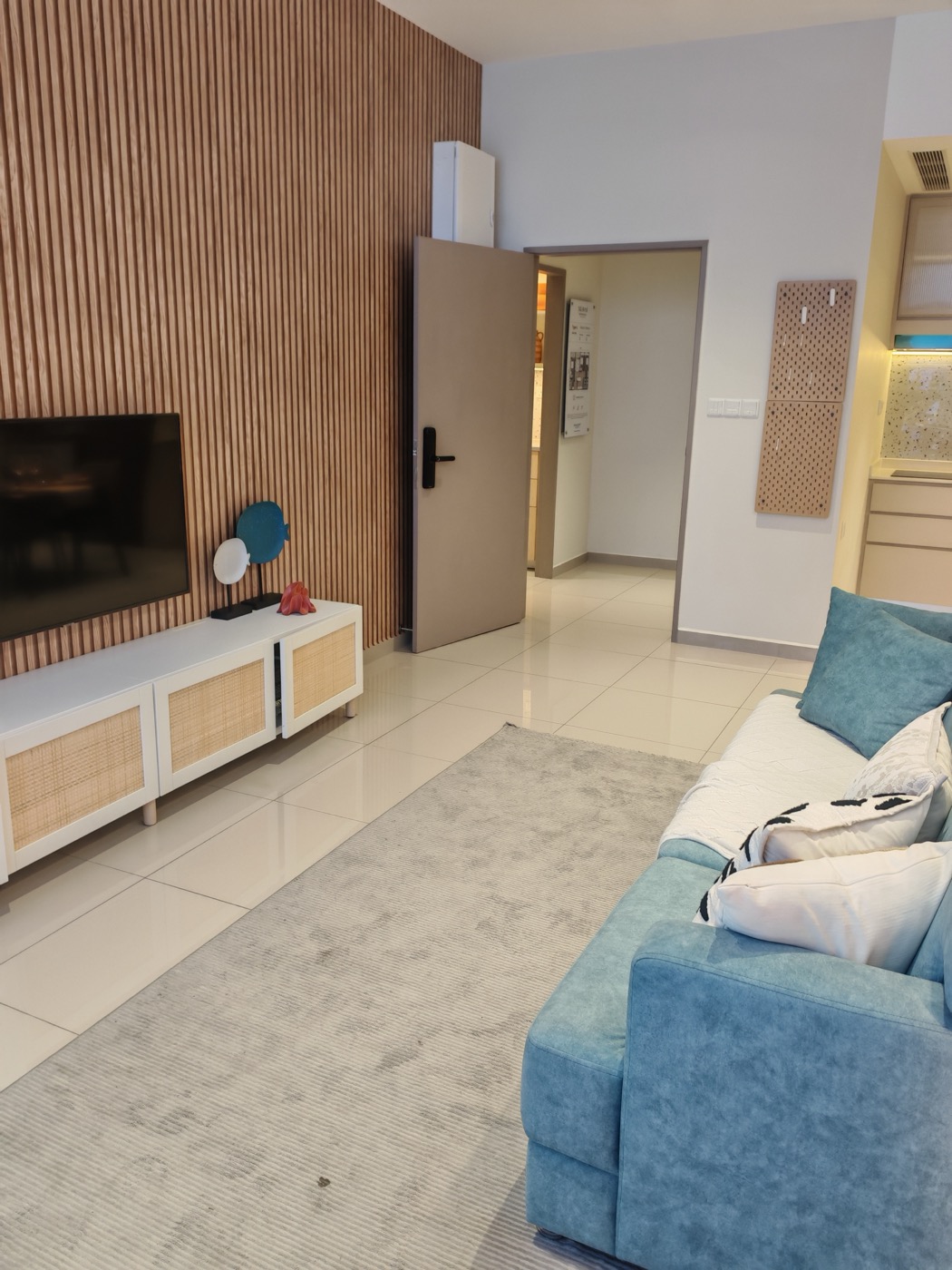 Seiras Residences 样板间起居区