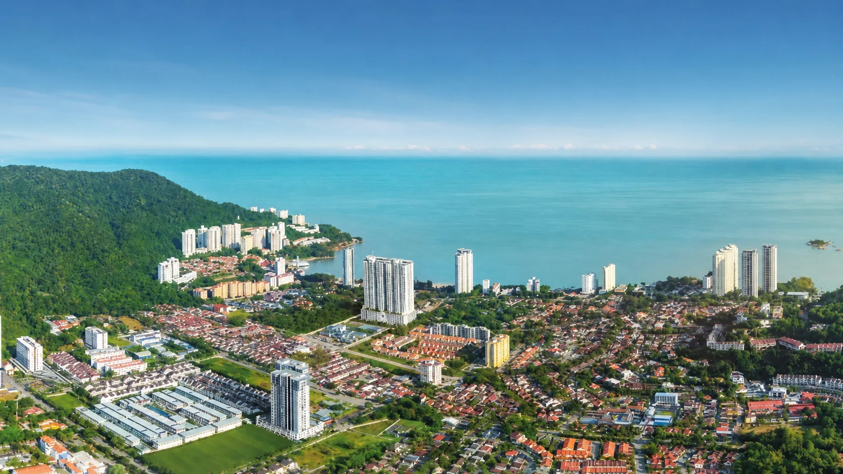 丹绒武雅的航拍海岸背景